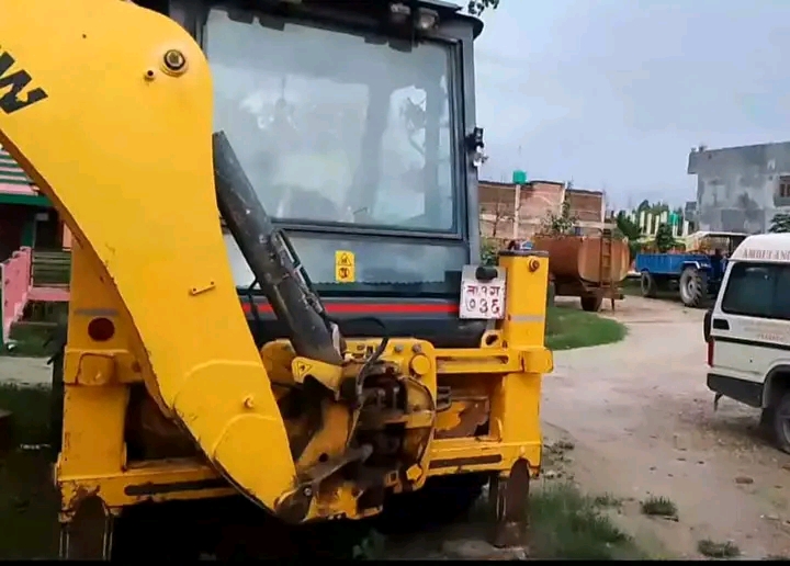 रौतहटको एउटा नगरपालिका बाटै सरकारी JCB बेपत्ता